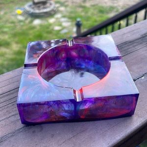 Epoxy resin ash tray